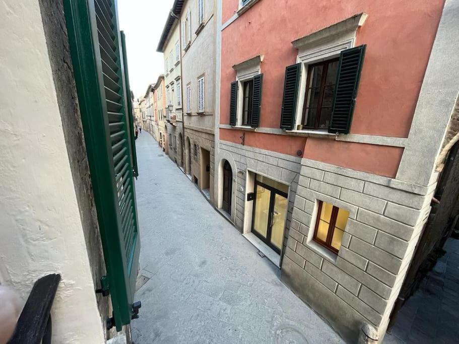 A Due Passi Da Piazza Grande Διαμέρισμα Montepulciano Stazione Εξωτερικό φωτογραφία